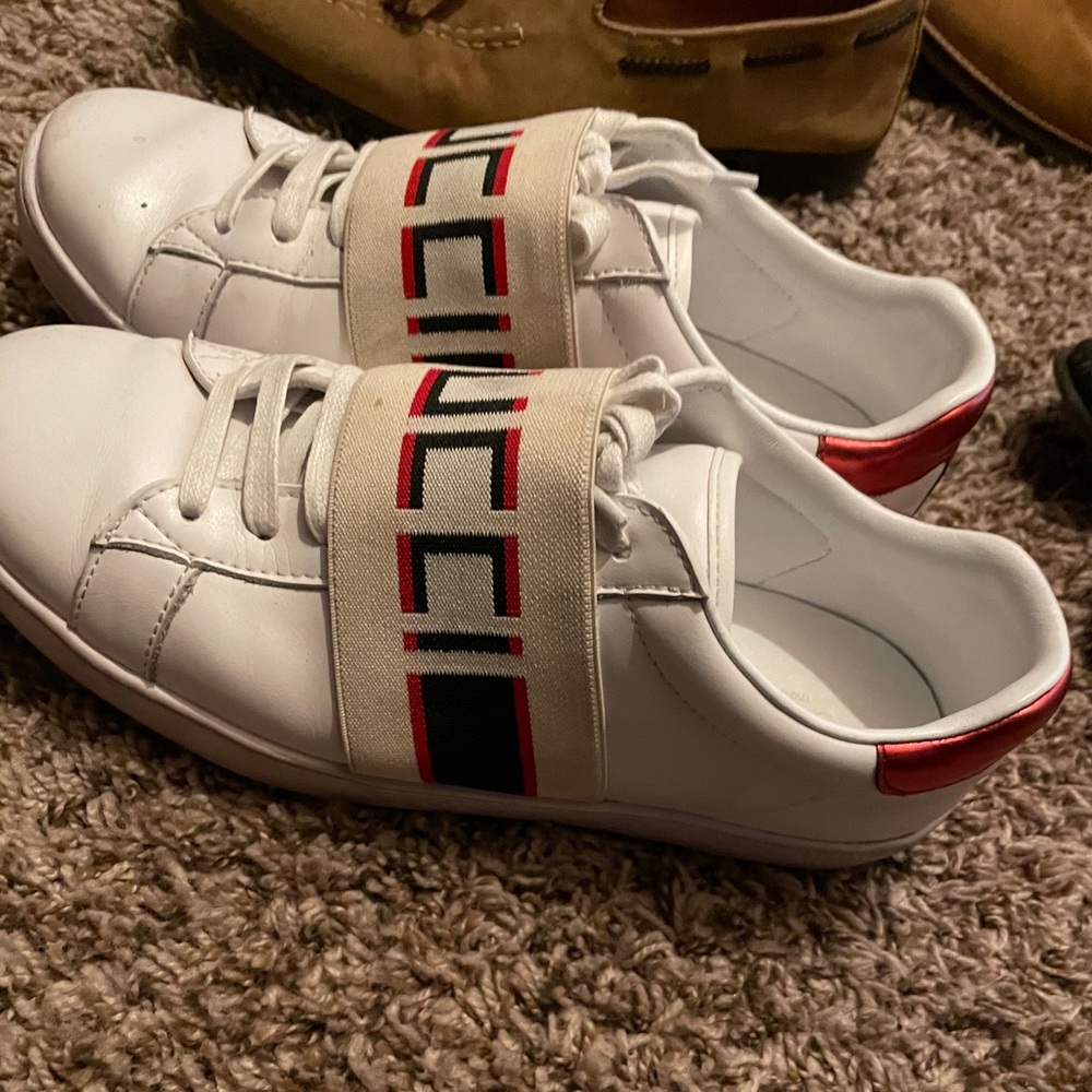 Men’s Gucci shoes